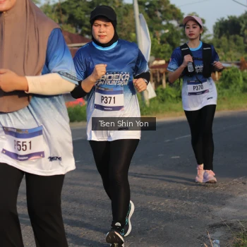 Runner Photo 3490386