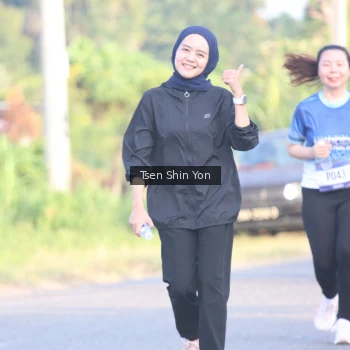 Runner Photo 3490453