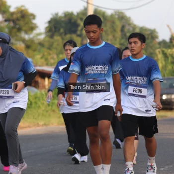 Runner Photo 3490590