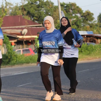 Runner Photo 3490640