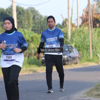 Runner Photo 3490949