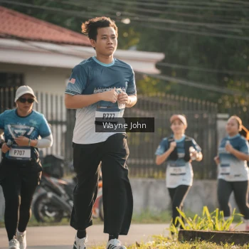 Runner Photo 3491125