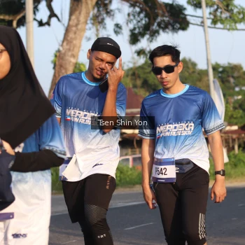 Runner Photo 3491265