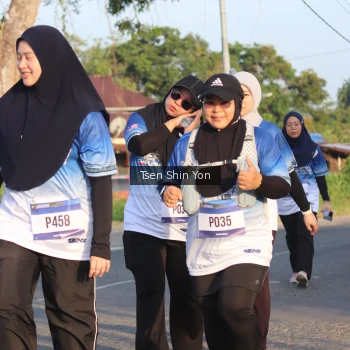 Runner Photo 3491333