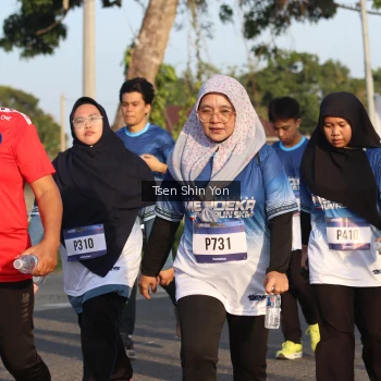 Runner Photo 3491453