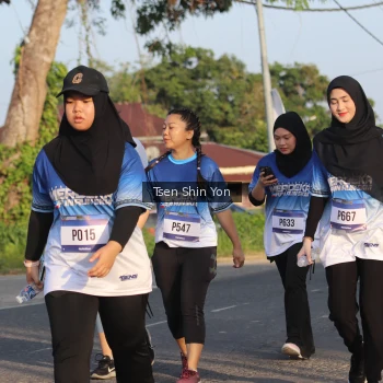 Runner Photo 3491692