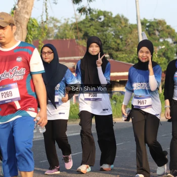 Runner Photo 3491713