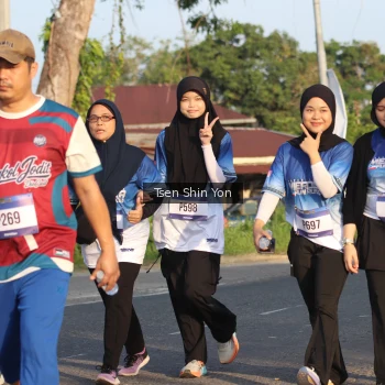 Runner Photo 3491716