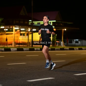 Runner Photo 3492158