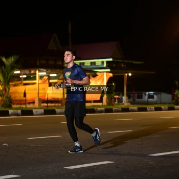 Runner Photo 3492182