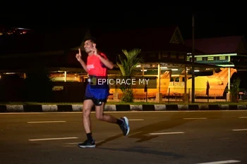 Runner Photo 3492224