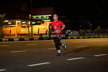Runner Photo 3492303