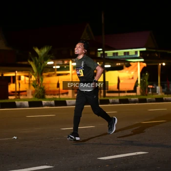 Runner Photo 3492345