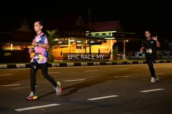 Runner Photo 3492372