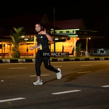 Runner Photo 3492378