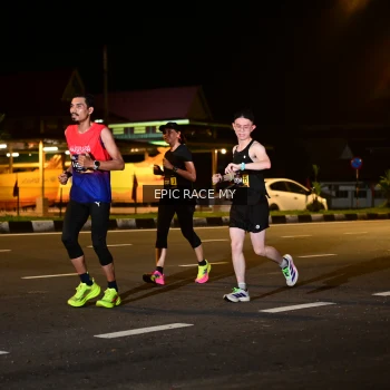 Runner Photo 3492393