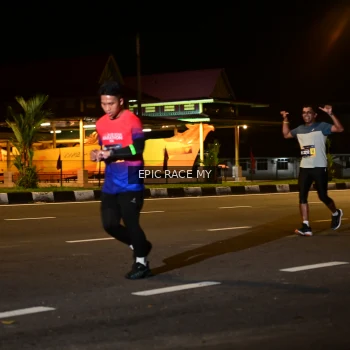 Runner Photo 3492408