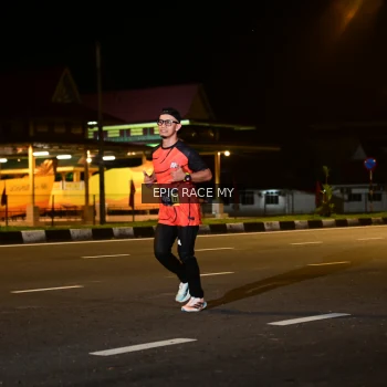 Runner Photo 3492459