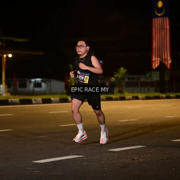 Runner Photo 3492493
