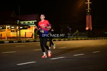 Runner Photo 3492531
