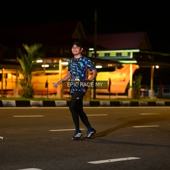 Runner Photo 3492715