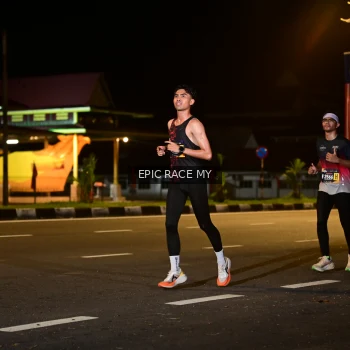 Runner Photo 3492743