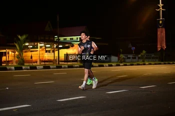 Runner Photo 3492758