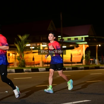 Runner Photo 3492793