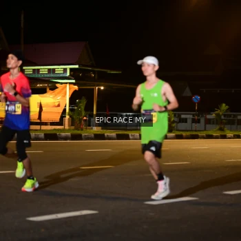 Runner Photo 3492815