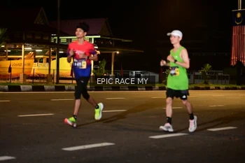 Runner Photo 3492823