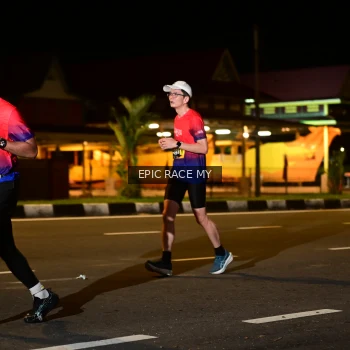 Runner Photo 3493021