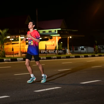 Runner Photo 3493036