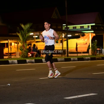 Runner Photo 3493052