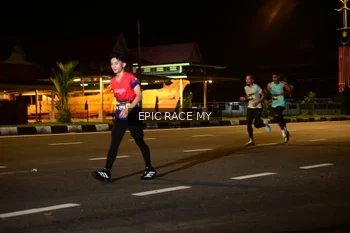Runner Photo 3493093