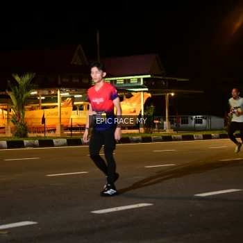 Runner Photo 3493094