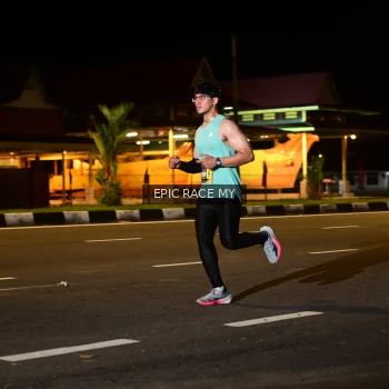Runner Photo 3493120