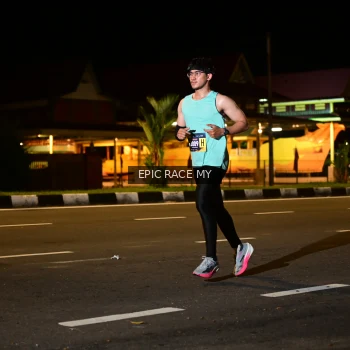 Runner Photo 3493125