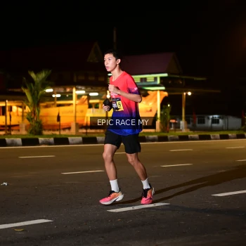Runner Photo 3493172
