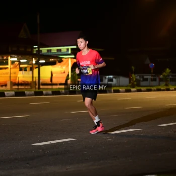 Runner Photo 3493173