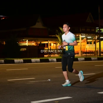 Runner Photo 3493202