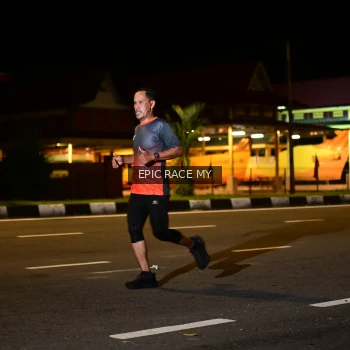 Runner Photo 3493223