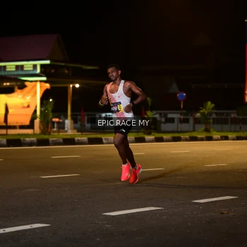 Runner Photo 3493239