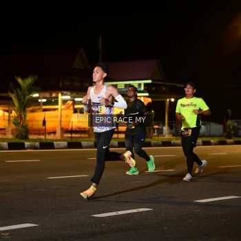 Runner Photo 3493281