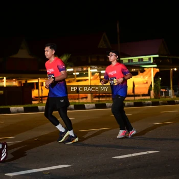 Runner Photo 3493412