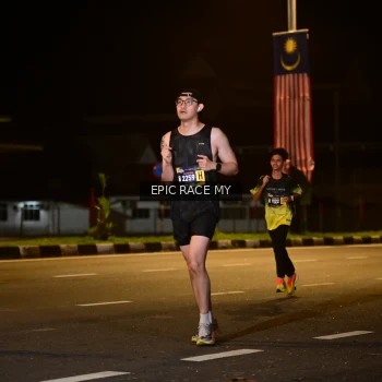 Runner Photo 3493428