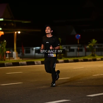 Runner Photo 3493459