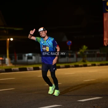 Runner Photo 3493494