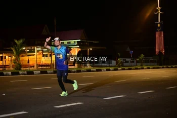 Runner Photo 3493496