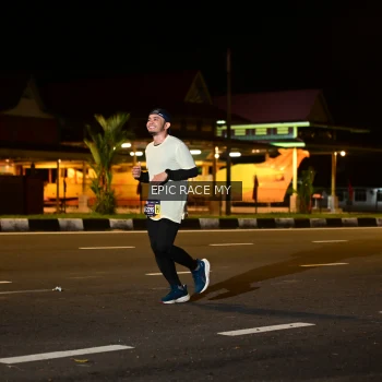 Runner Photo 3493710