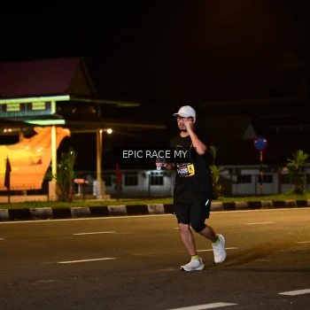 Runner Photo 3493713